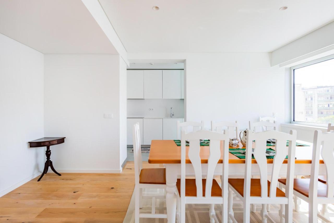 Estrela Modern Flat @ Infante Santo Lejlighed